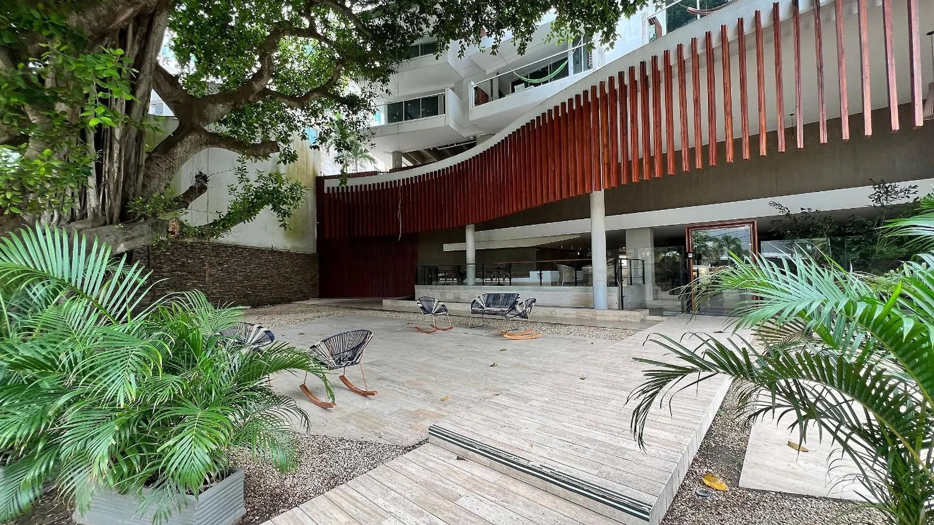 2 Dormitorios junto al mar. Jacuzzi Privado Apartment
