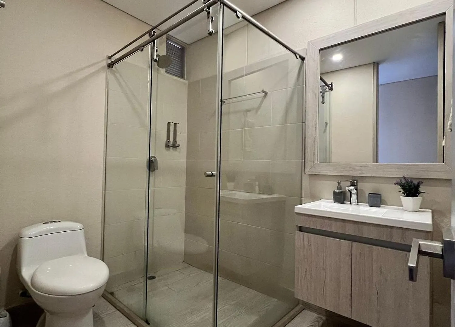 2 Dormitorios junto al mar. Jacuzzi Privado 0*, Cartagena